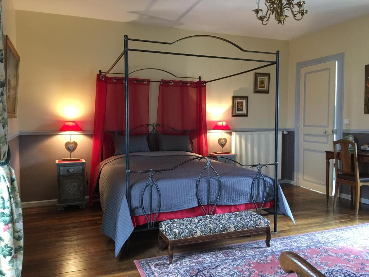Chateau Le Barreau - Chambres D'Hotes Chemilly-sur-Yonne Pokoj fotografie