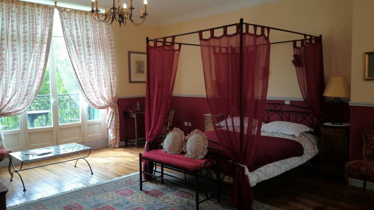 Chateau Le Barreau - Chambres D'Hotes Chemilly-sur-Yonne Pokoj fotografie